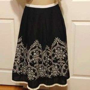 LOFT 100% Cotton Floral Women A-Line Skirt 10 Embordered Beaded pom-Pom Dress